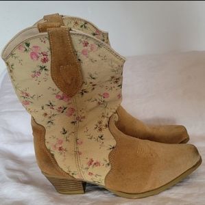 Santa Fe Cowgirl Leather Suede Western Boots women's Size 6M floral